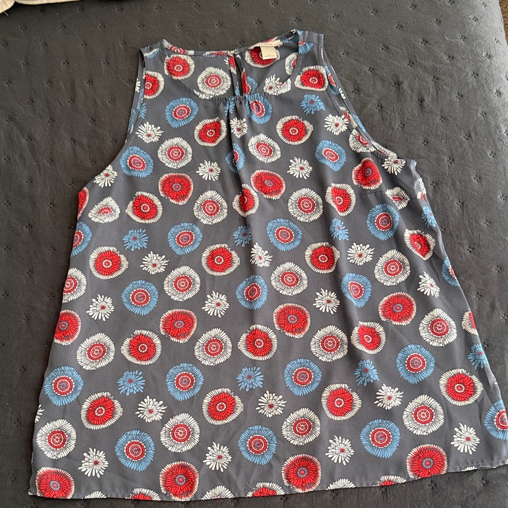 LOFT Gray Floral Patterned Top